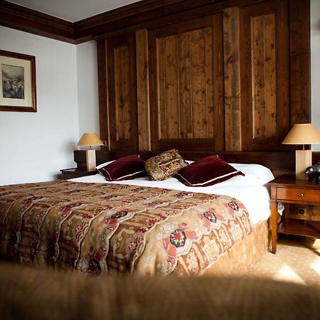 Hotel Les Barmes De L'Ours Val-dʼIsère Oda fotoğraf