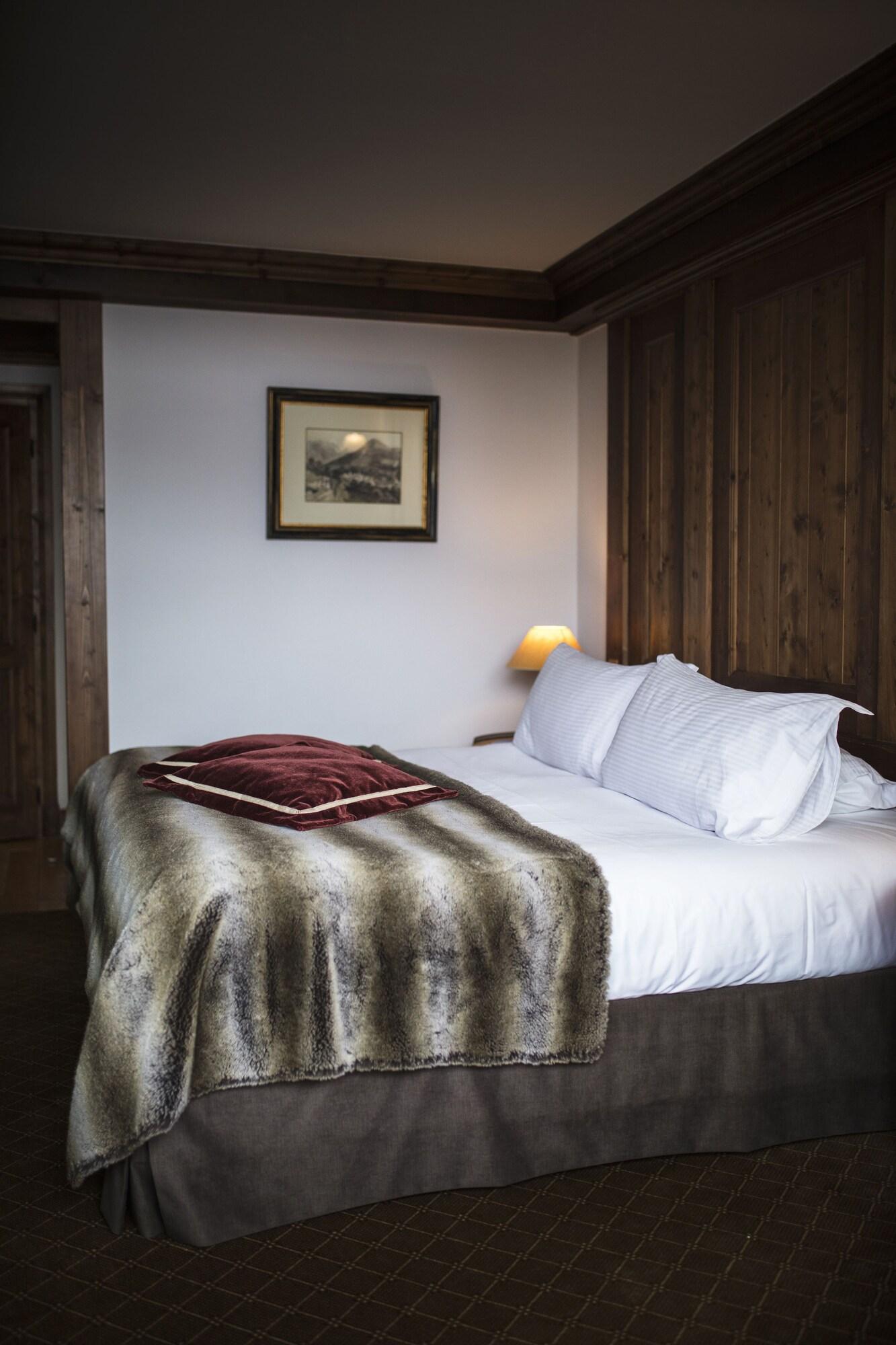 Hotel Les Barmes De L'Ours Val-dʼIsère Dış mekan fotoğraf