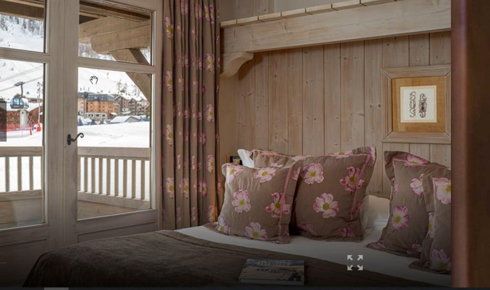 Hotel Les Barmes De L'Ours Val-dʼIsère Dış mekan fotoğraf